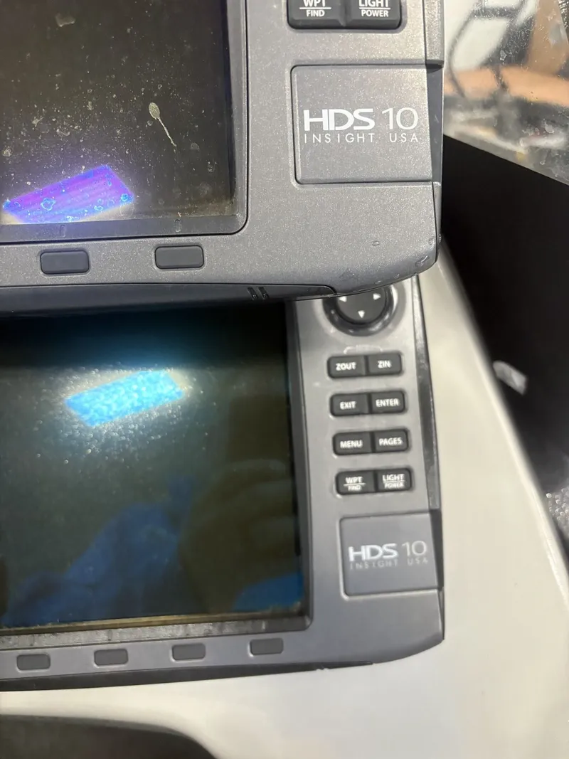 Slide: The Image of Ranger 621VS Fisherman 2013 - 46