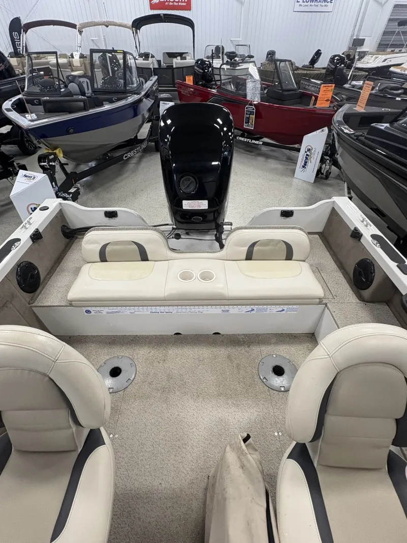 Slide: The Image of Crestliner 1750 Fish Hawk 2013 - 38