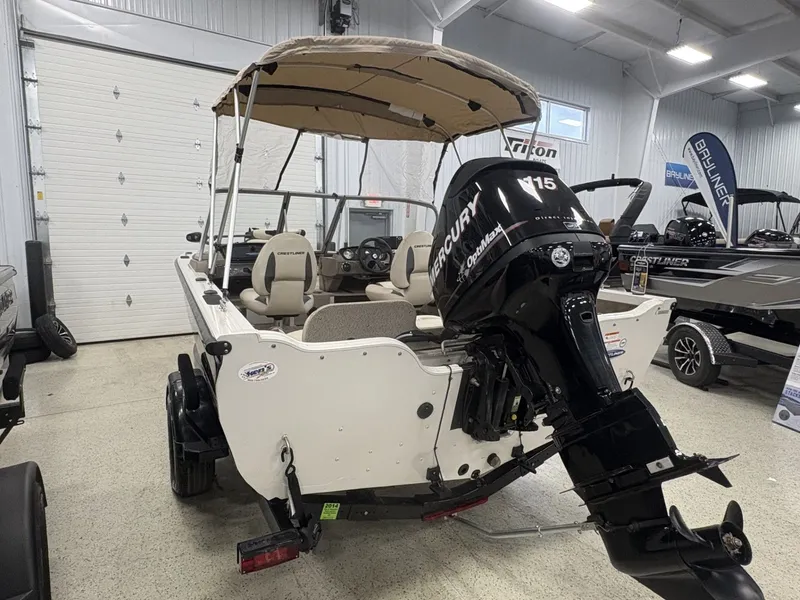 Slide: The Image of Crestliner 1750 Fish Hawk 2013 - 7