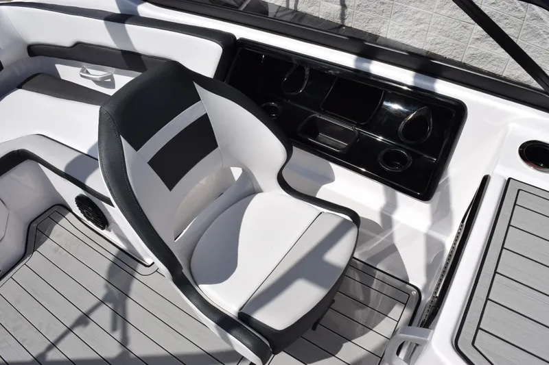 Slide: The Image of 2026 Yamaha Boats 195S cockpit with sleek seating and modern dashboard design. - 14