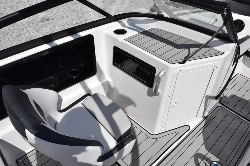 Slide: The Image of 2026 Yamaha Boats 195S interior with sleek seating and modern design. - 9