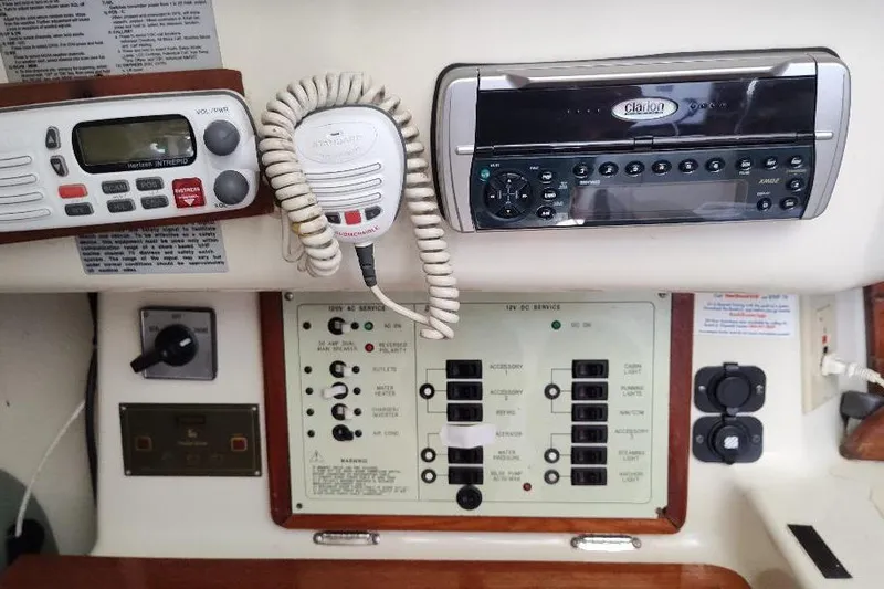 Slide: The Image of Control panel of a 2002 Seaward Eagle 32 RK boat with radio and audio system. - 26