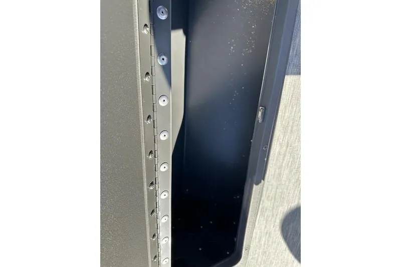 Slide: The Image of Interior view of 2025 Bennington S Fish 22 SF boat compartment. - 21