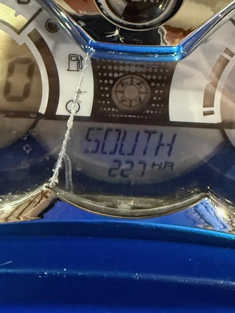 Slide: The Image of Sea-Doo GTX 155 2009 - 4