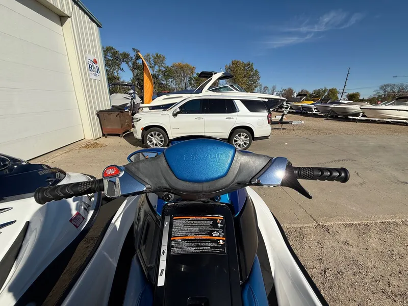 Slide: The Image of Sea-Doo GTX 155 2009 - 9