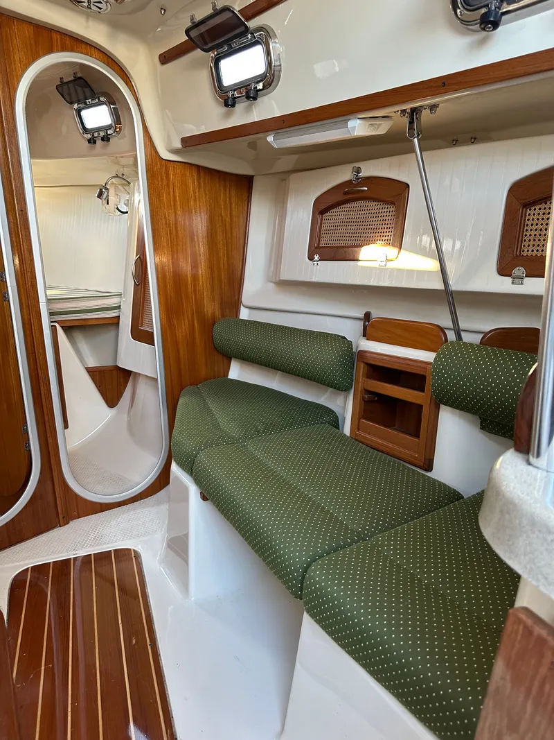 Slide: The Image of Hake / Seaward 32RK 2014 - 10