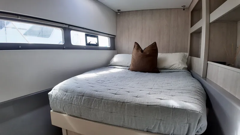 Slide: The Image of Leopard 58 2019 - 2