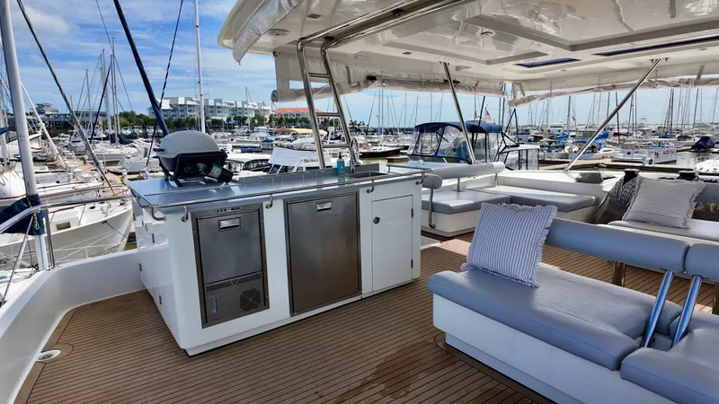 Slide: The Image of Leopard 58 2019 - 31