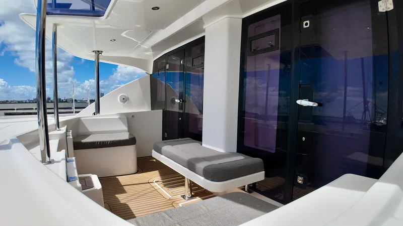 Slide: The Image of Leopard 58 2019 - 38