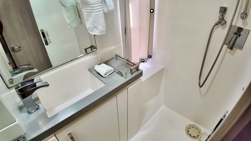 Slide: The Image of Leopard 58 2019 - 7