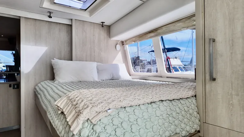 Slide: The Image of Leopard 58 2019 - 9