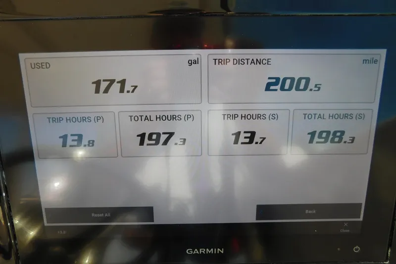 Slide: The Image of Display screen showing trip data for 2024 Pursuit DC 326 Dual Console boat. - 38