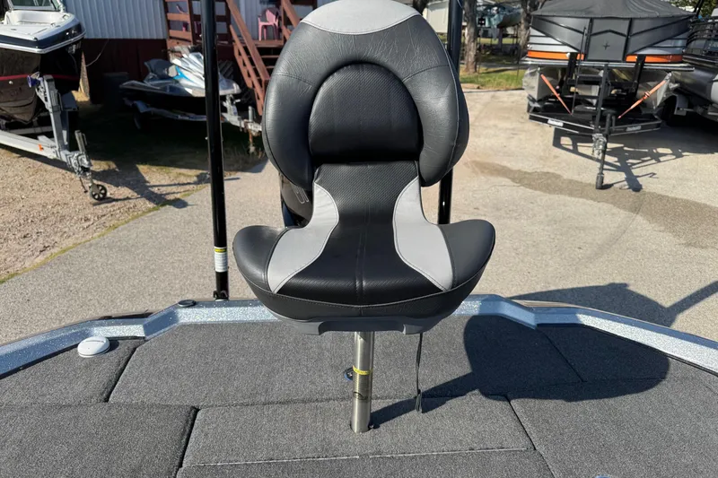 Slide: The Image of 2023 Vexus VX20 boat seat on deck, showcasing sleek design and comfort. - 11