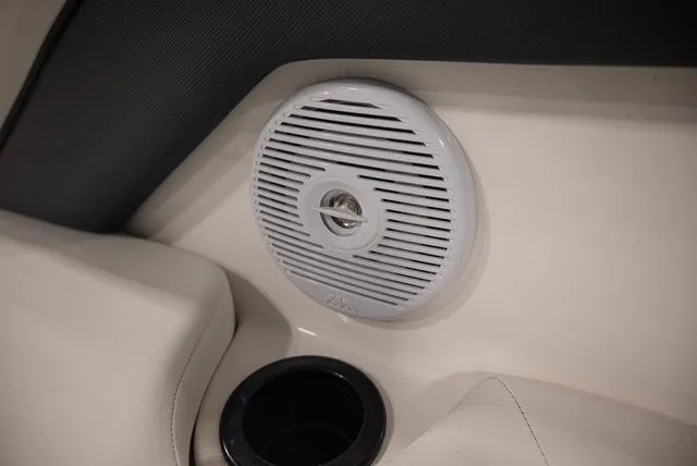 Slide: The Image of Yamaha AR190 2015 - 16