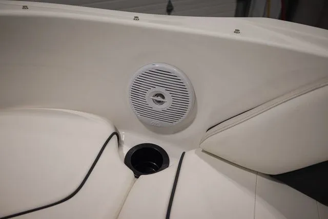 Slide: The Image of Yamaha AR190 2015 - 17