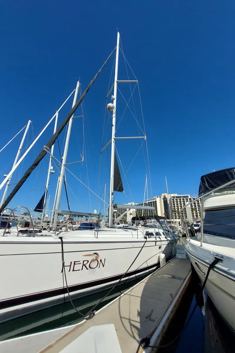 Slide: The Image of Hunter 49 2009 - 106