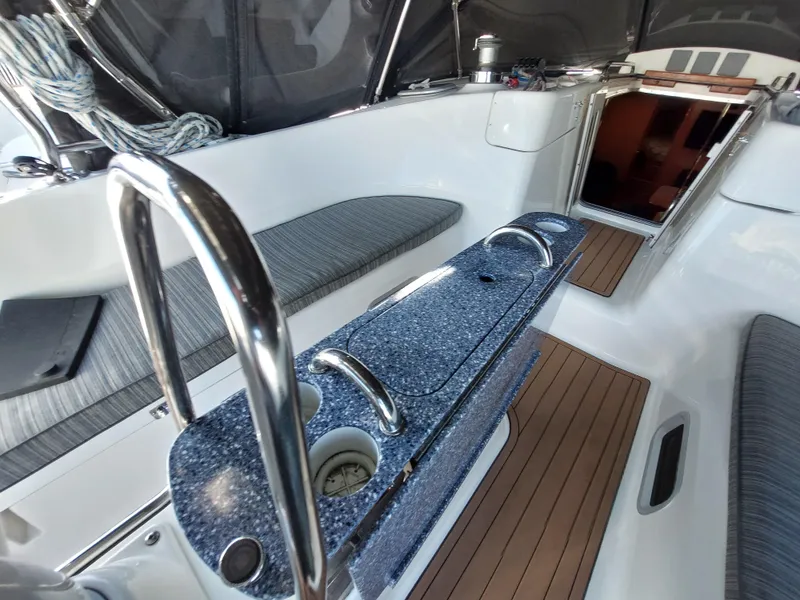 Slide: The Image of Hunter 49 2009 - 52