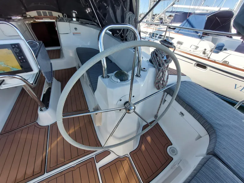 Slide: The Image of Hunter 49 2009 - 54