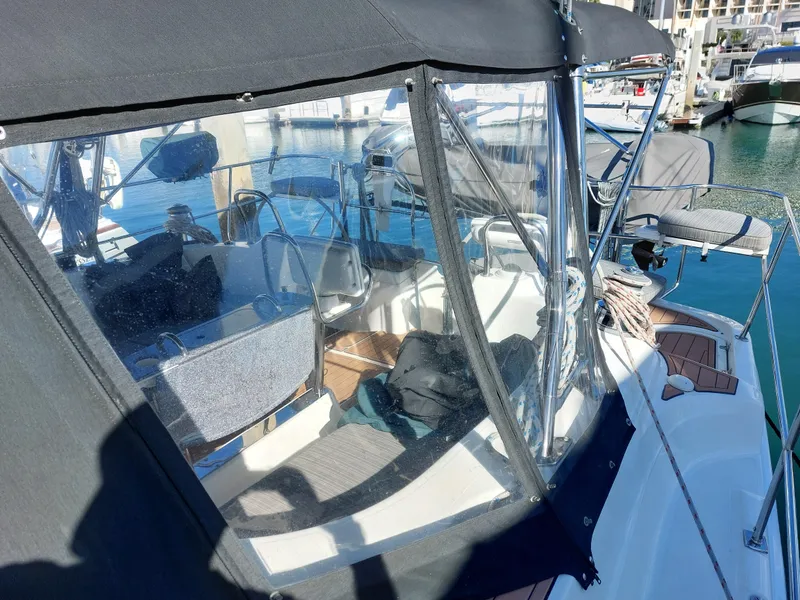 Slide: The Image of Hunter 49 2009 - 67