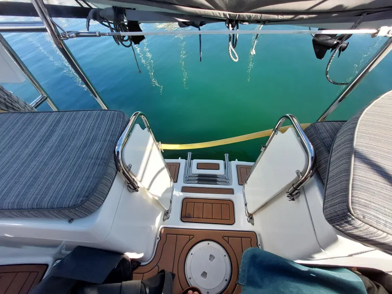 Slide: The Image of Hunter 49 2009 - 70