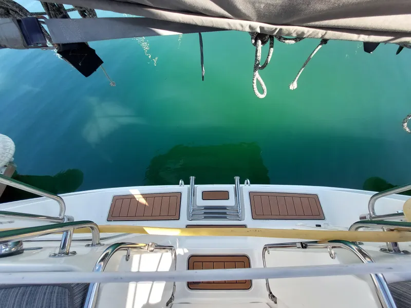 Slide: The Image of Hunter 49 2009 - 71