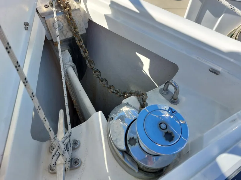 Slide: The Image of Hunter 49 2009 - 80