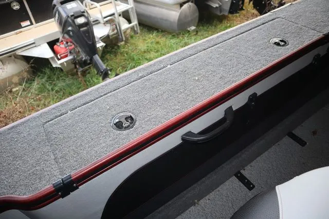 Slide: The Image of Alumacraft Edge 185 Sport 2018 - 7