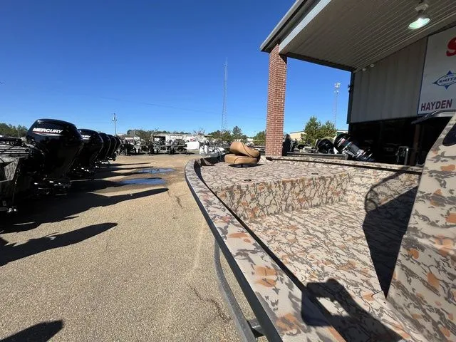 Slide: The Image of Xpress H210B 2026 - 17