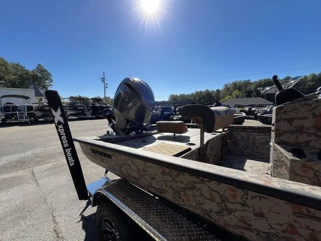 Slide: The Image of Xpress H210B 2026 - 9