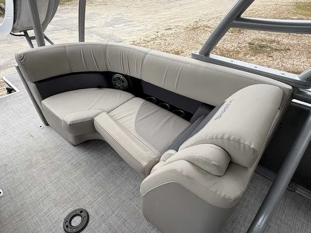 Slide: The Image of Harris Solstice Rec Deck 260 2023 - 11