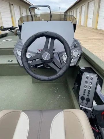 Slide: The Image of Vexus Defender 181 2026 - 5