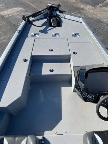 Slide: The Image of Vexus Defender 189 2026 - 5