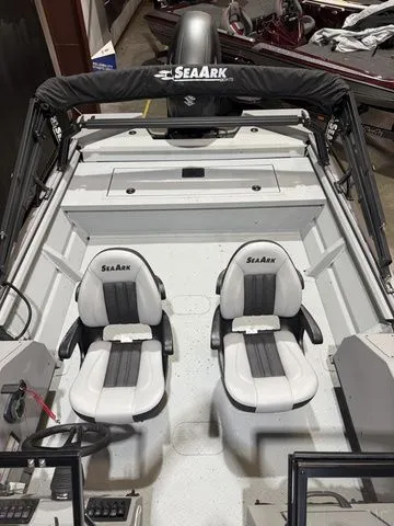 Slide: The Image of SeaArk Protege 200 2026 - 10