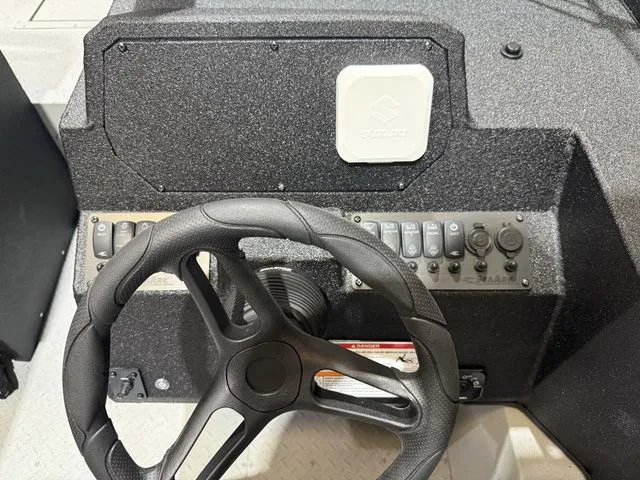 Slide: The Image of SeaArk Procat 200 W/Suzuki 200 SS 2026 - 12