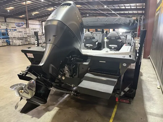 Slide: The Image of SeaArk Procat 200 W/Suzuki 200 SS 2026 - 4