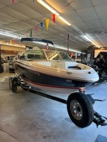 Slide: The Image of Chaparral 19 H2O SPORT DELUXE 2017 - 9