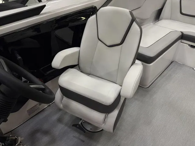 Slide: The Image of Yamaha AR250 2026 - 15