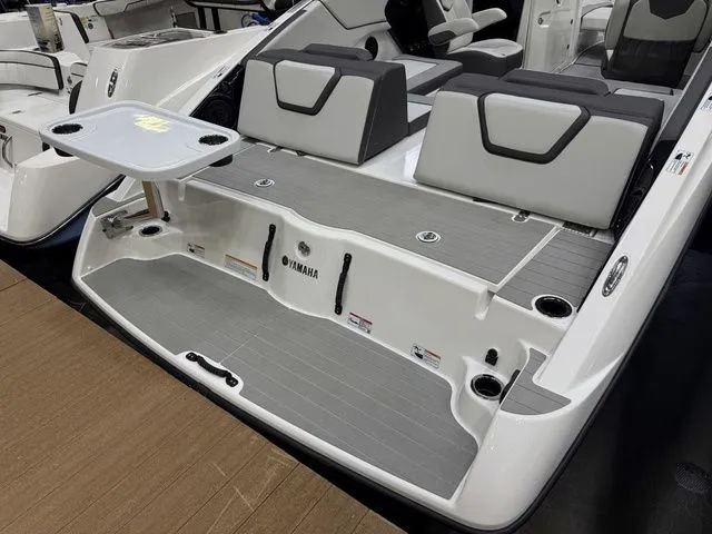 Slide: The Image of Yamaha AR250 2026 - 3