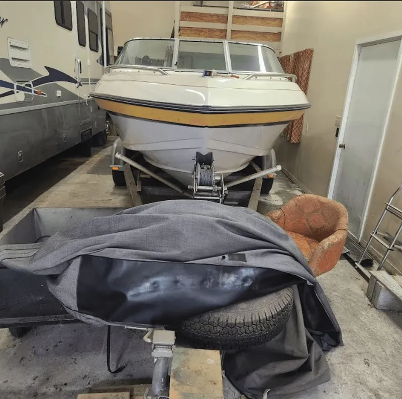 Slide: The Image of Cobia 198ES 1990 - 5