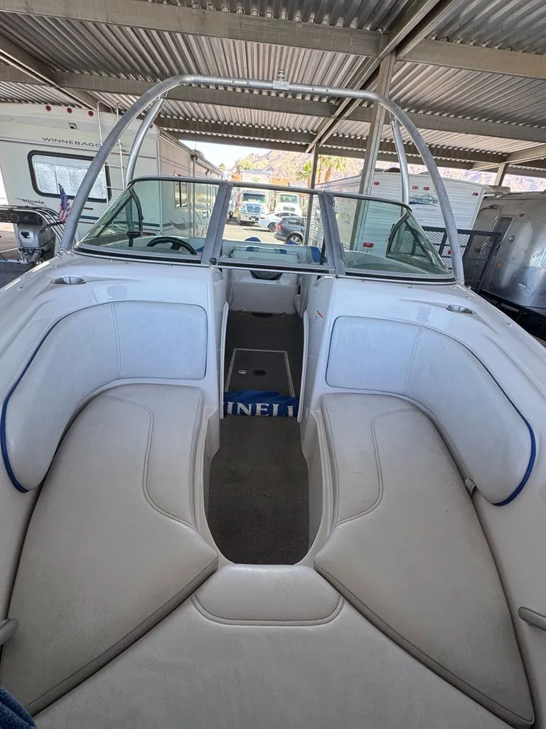 Slide: The Image of Reinell 207LS 2007 - 11