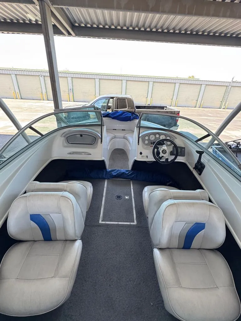 Slide: The Image of Reinell 207LS 2007 - 16