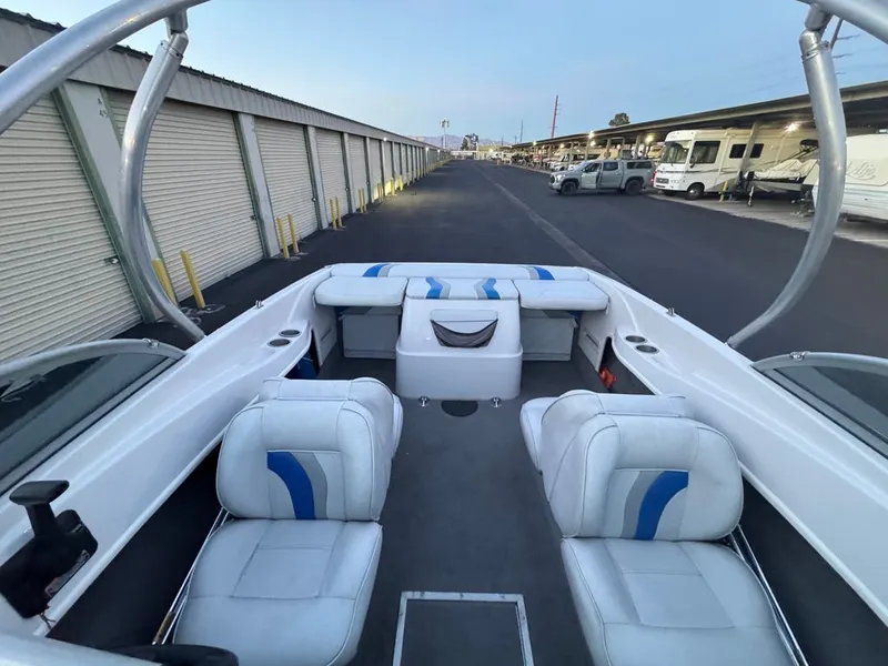 Slide: The Image of Reinell 207LS 2007 - 25