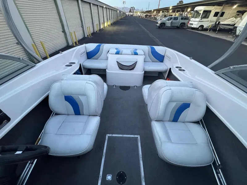 Slide: The Image of Reinell 207LS 2007 - 26