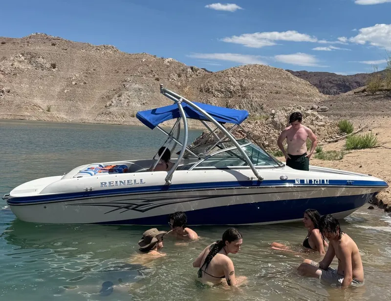 Slide: The Image of Reinell 207LS 2007 - 5