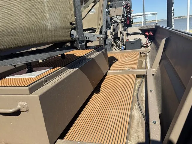 Slide: The Image of Pro-Drive 1848 X Series 2019 - 17