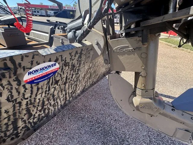 Slide: The Image of Pro-Drive 1848 X Series 2019 - 4