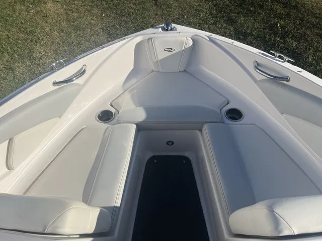 Slide: The Image of Regal BOWRIDER 1900 2014 - 13