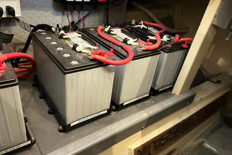 Slide: The Image of Hatteras 53 Motor Yacht Hard Top 1973 - 153