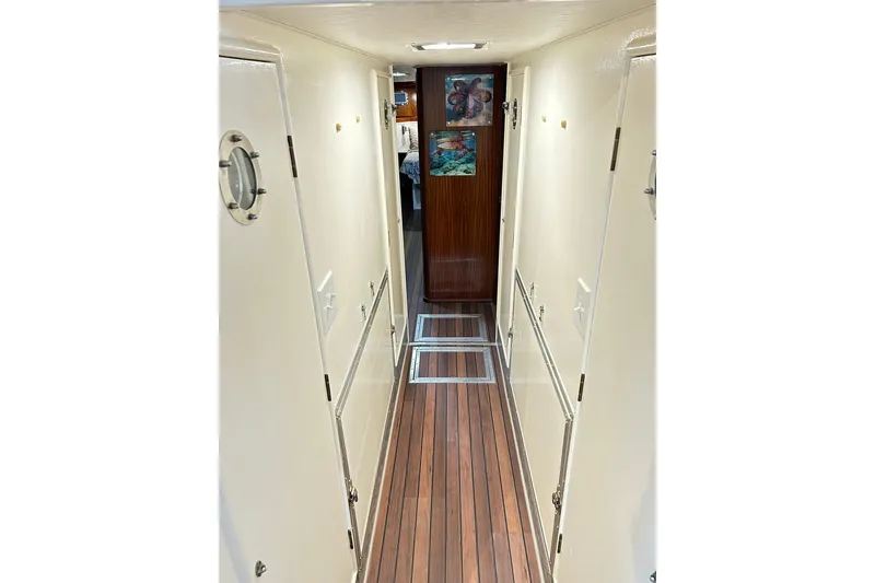 Slide: The Image of Hatteras 53 Motor Yacht Hard Top 1973 - 62