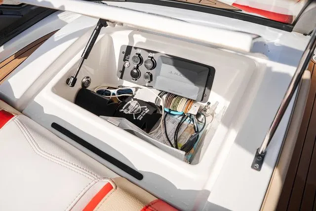 Slide: The Image of Nautique Super Air Nautique G21 2019 - 14